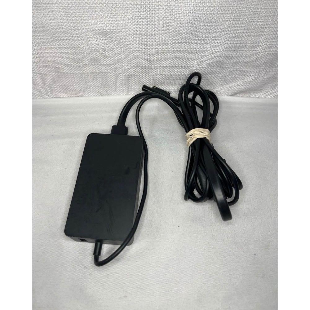 Microsoft Surface Pro Power Supply 36W AC Adapter Model 1625 12V 2.58A Black